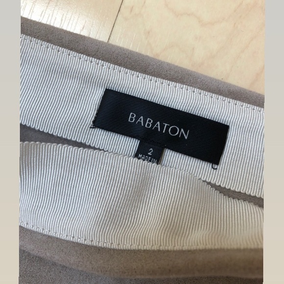 Aritzia Babaton Suede Taupe Grey Skirt Sz 2 - Picture 2 of 3